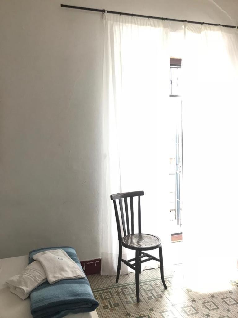 Seneca Hostel Cordoue Extérieur photo