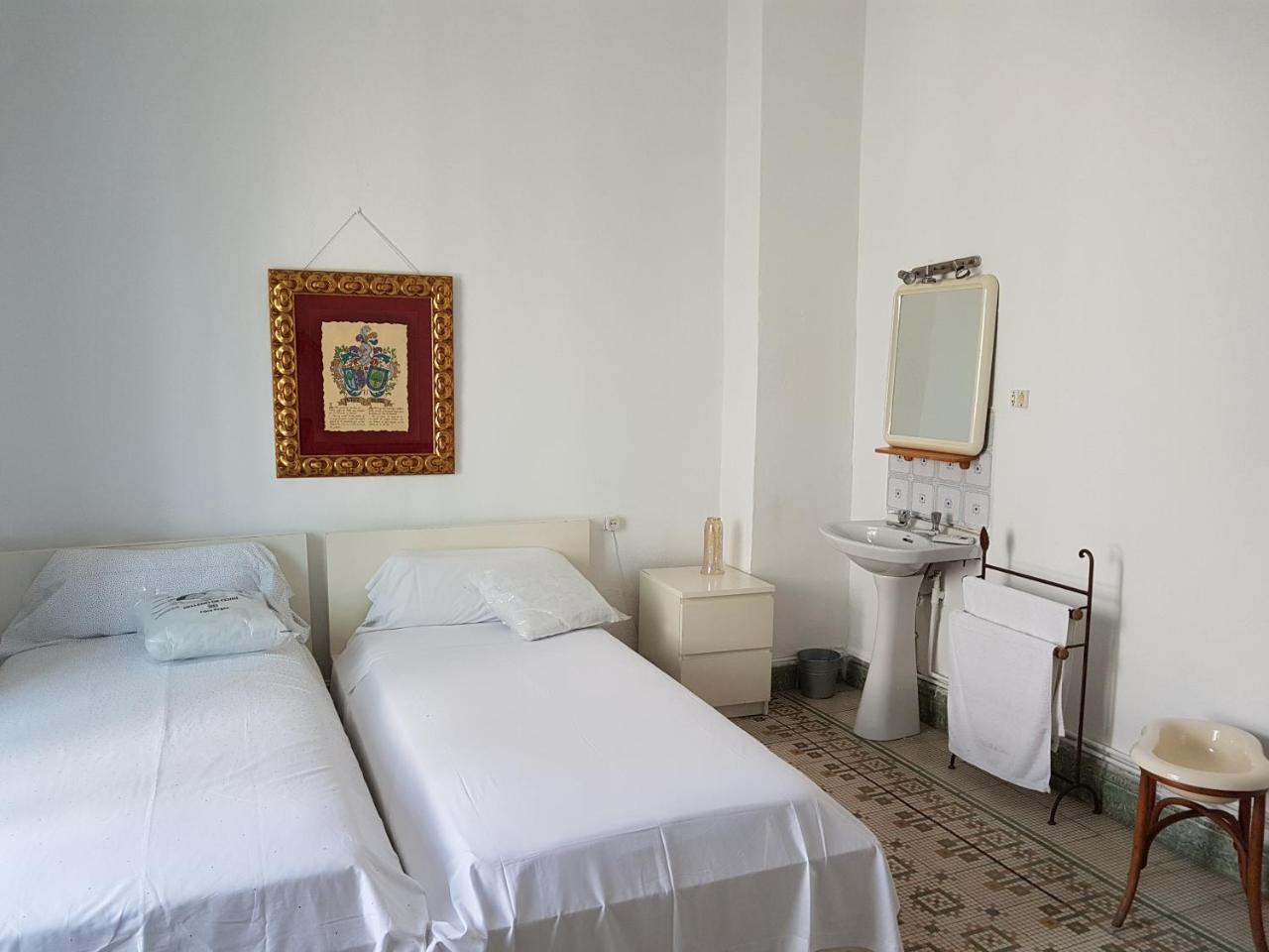 Seneca Hostel Cordoue Extérieur photo
